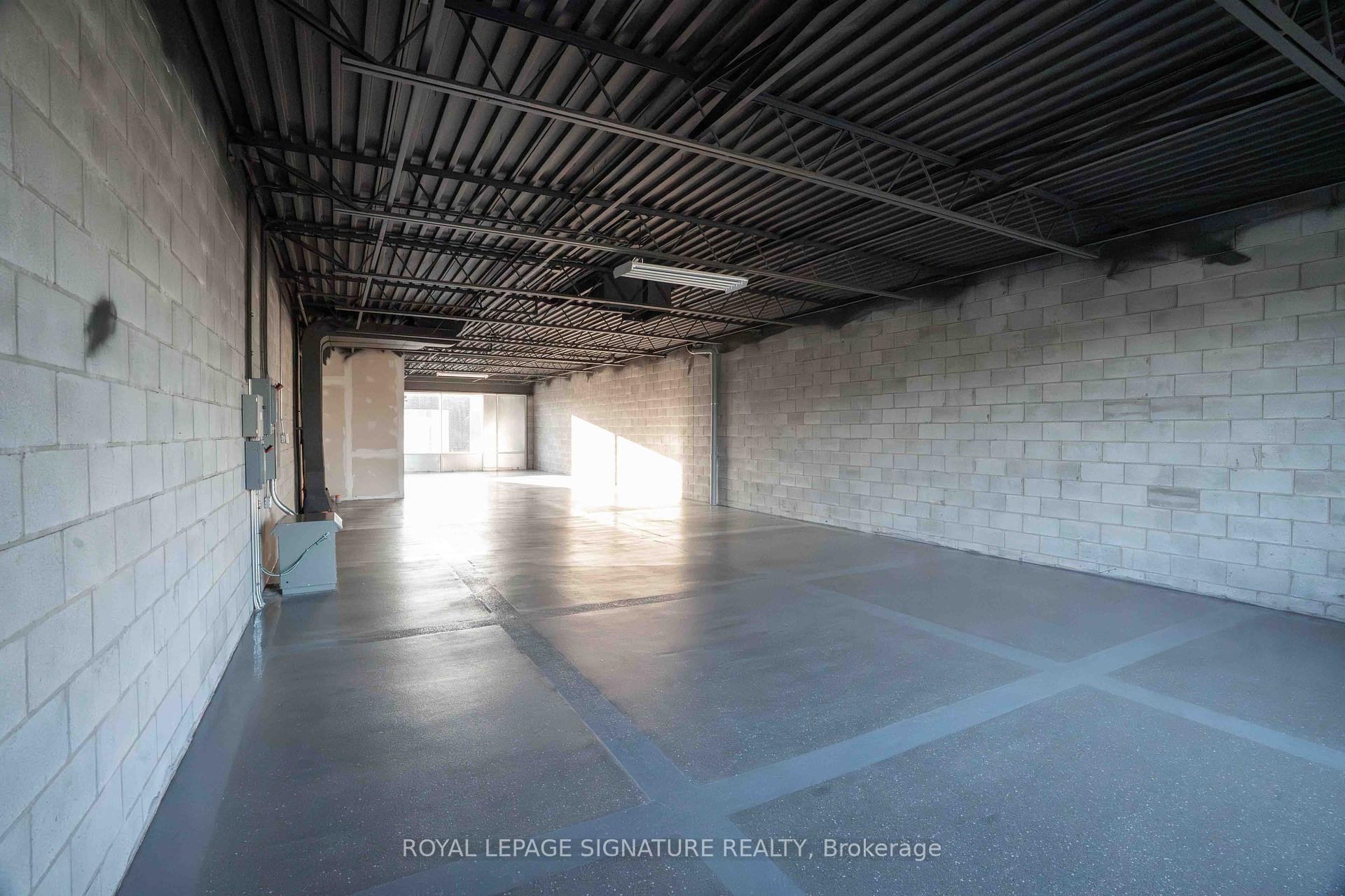 11A-1235 Queensway N/A E, Mississauga, ON