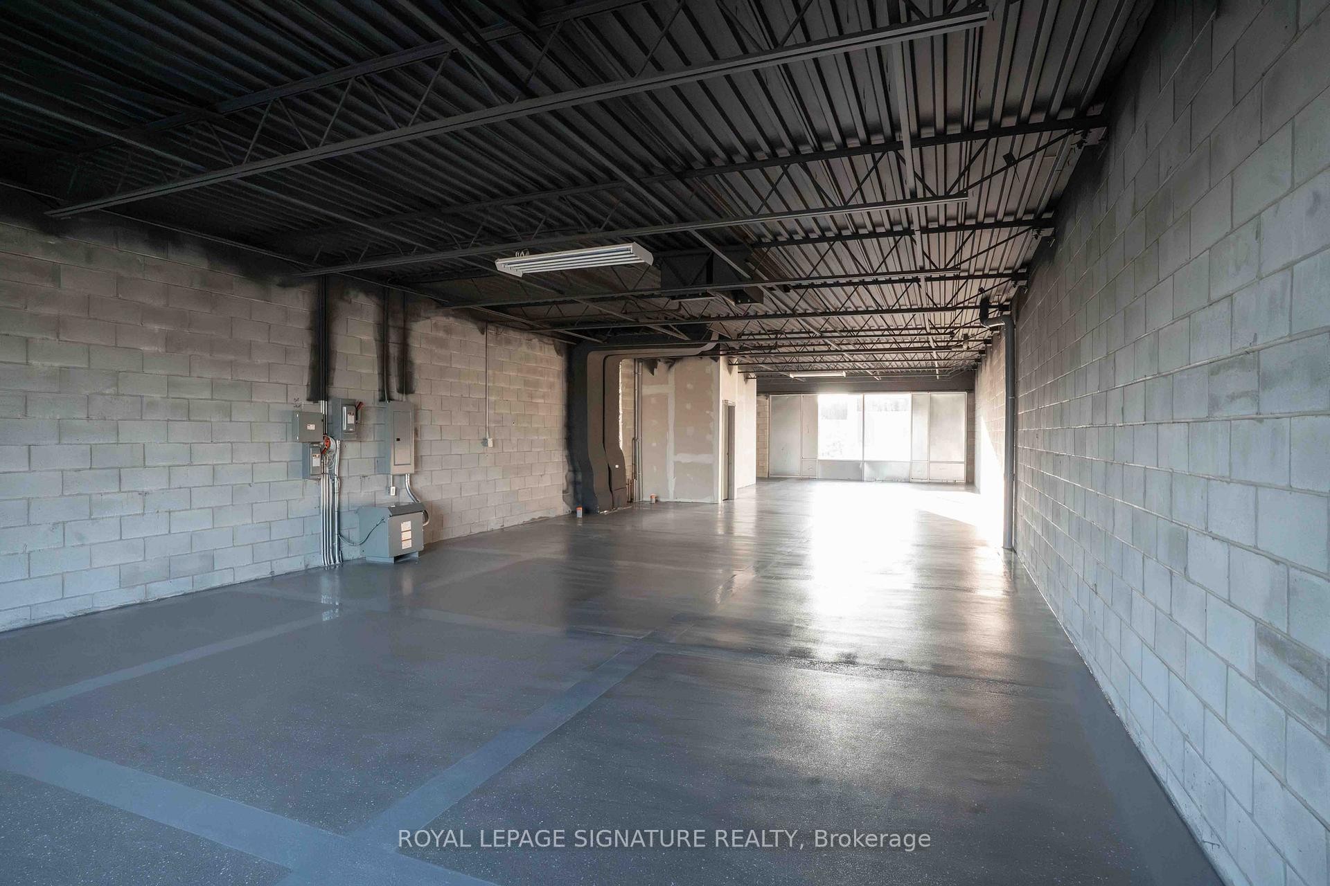 11A-1235 Queensway N/A E, Mississauga, ON