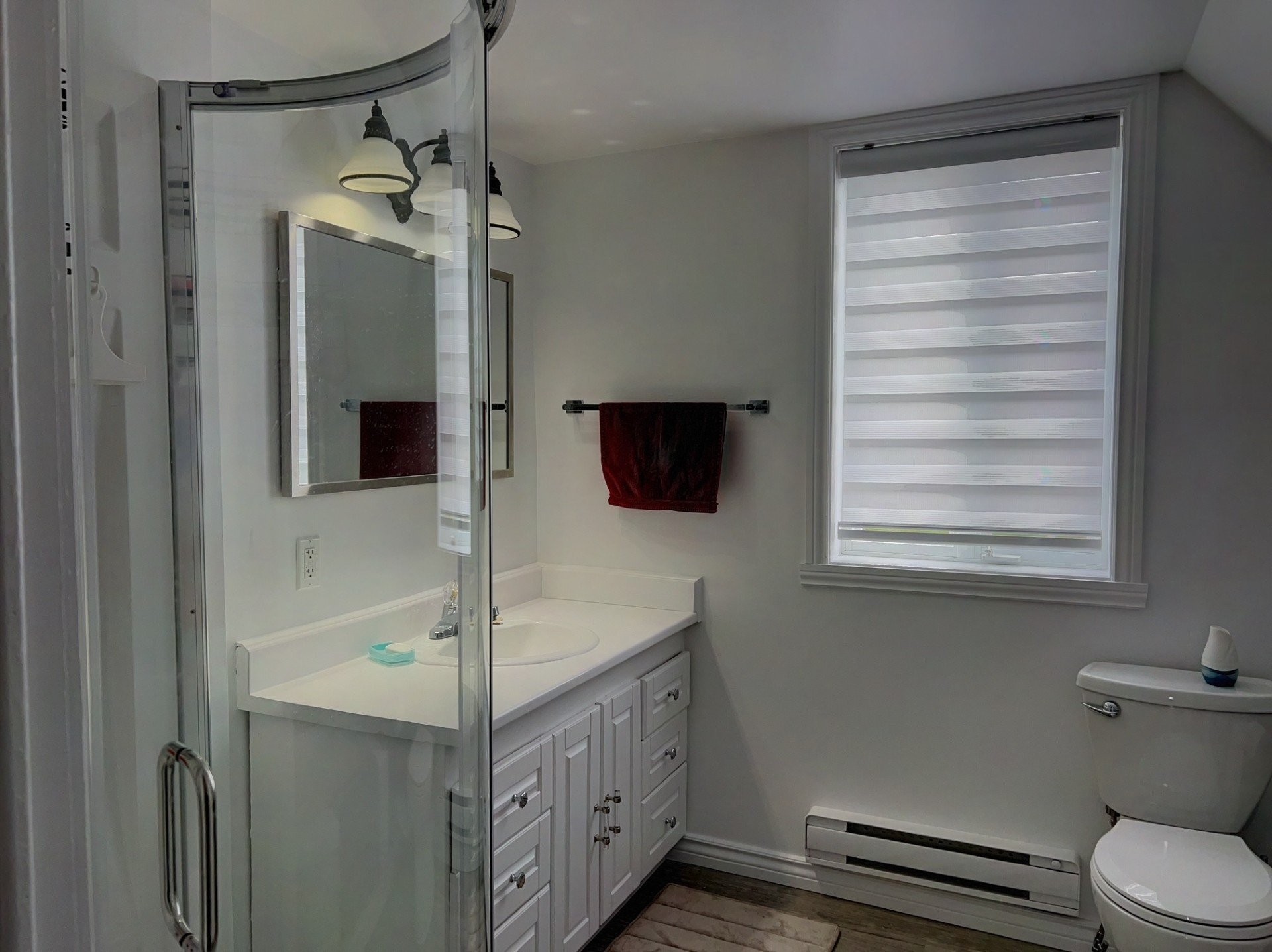 Salle de bains - 34 Rue De Vimy, New Carlisle, QC - Indoor Photo Showing Bathroom