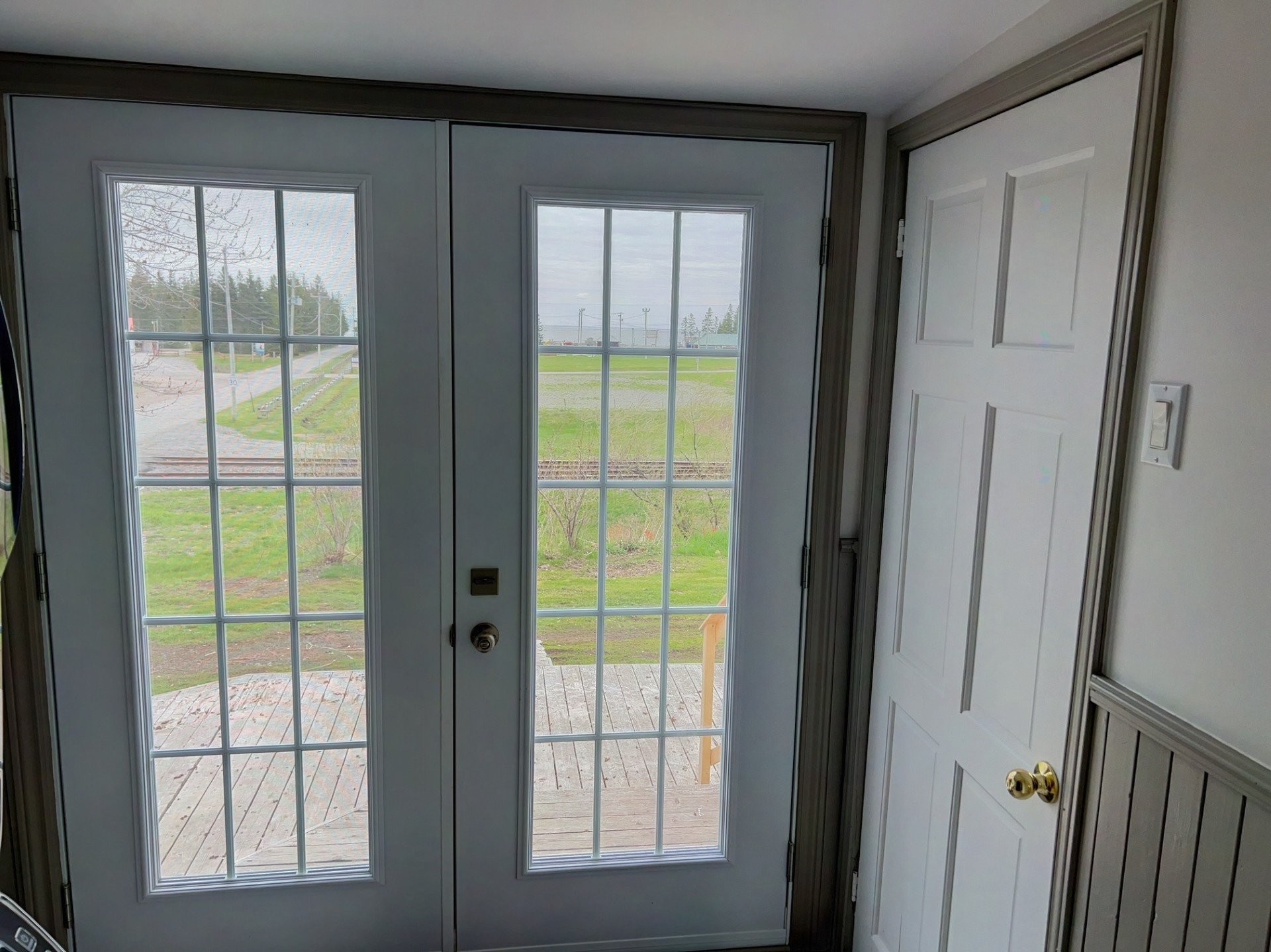 Hall d'entrée/Vestibule - 34 Rue De Vimy, New Carlisle, QC - Indoor Photo Showing Other Room