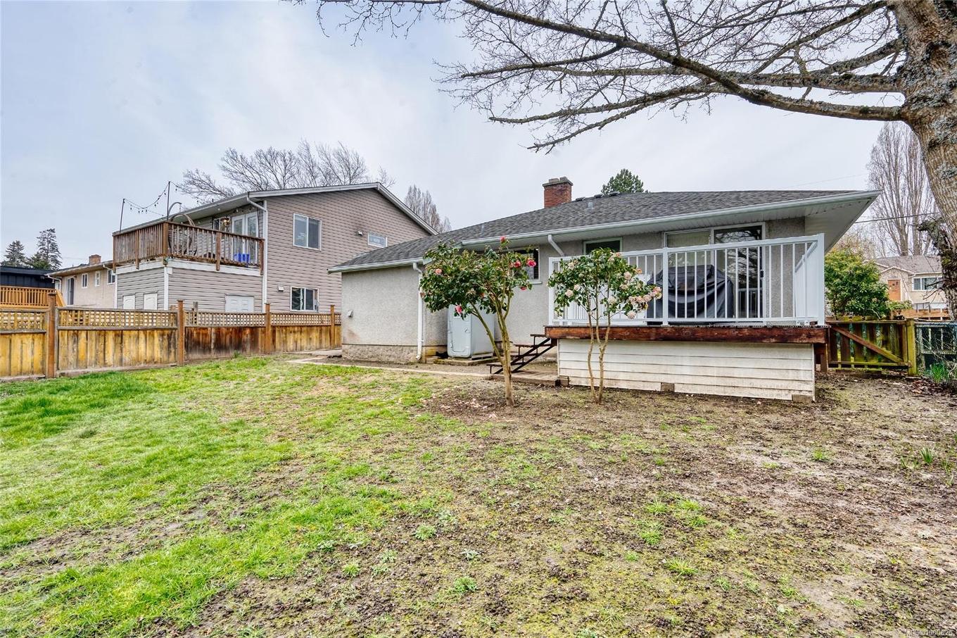 3054 Donald St, Saanich, BC