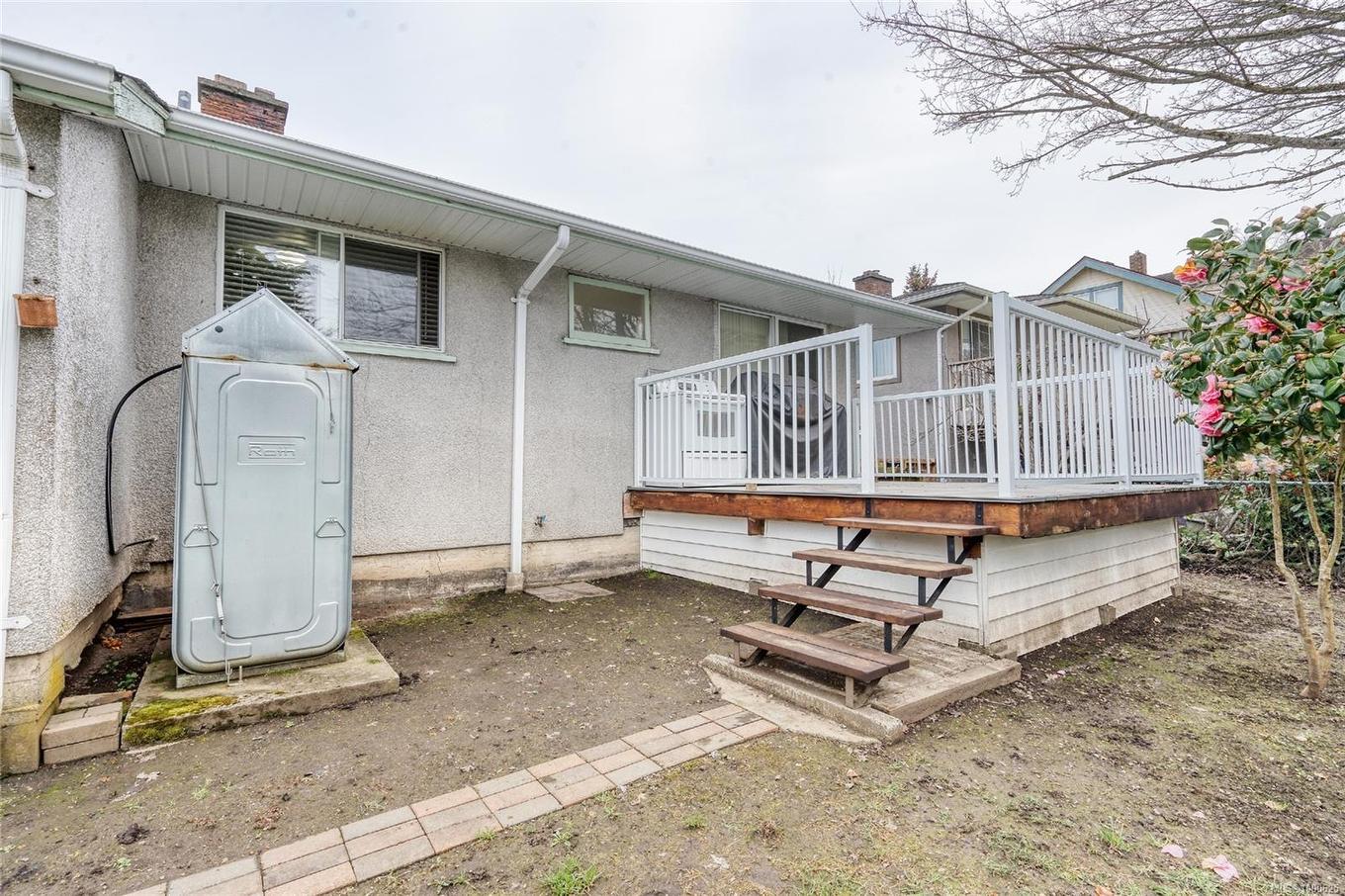 3054 Donald St, Saanich, BC