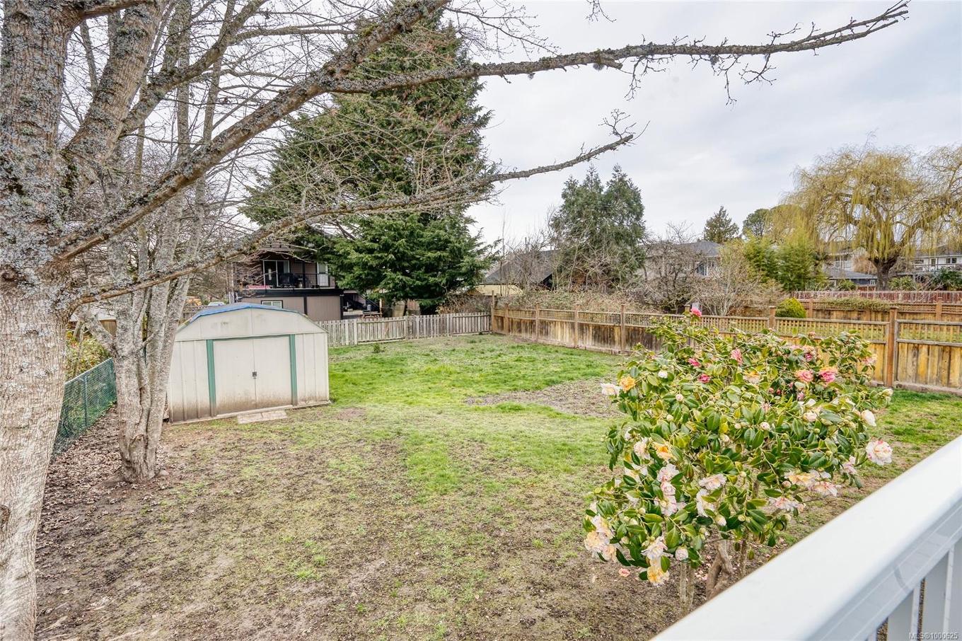 3054 Donald St, Saanich, BC