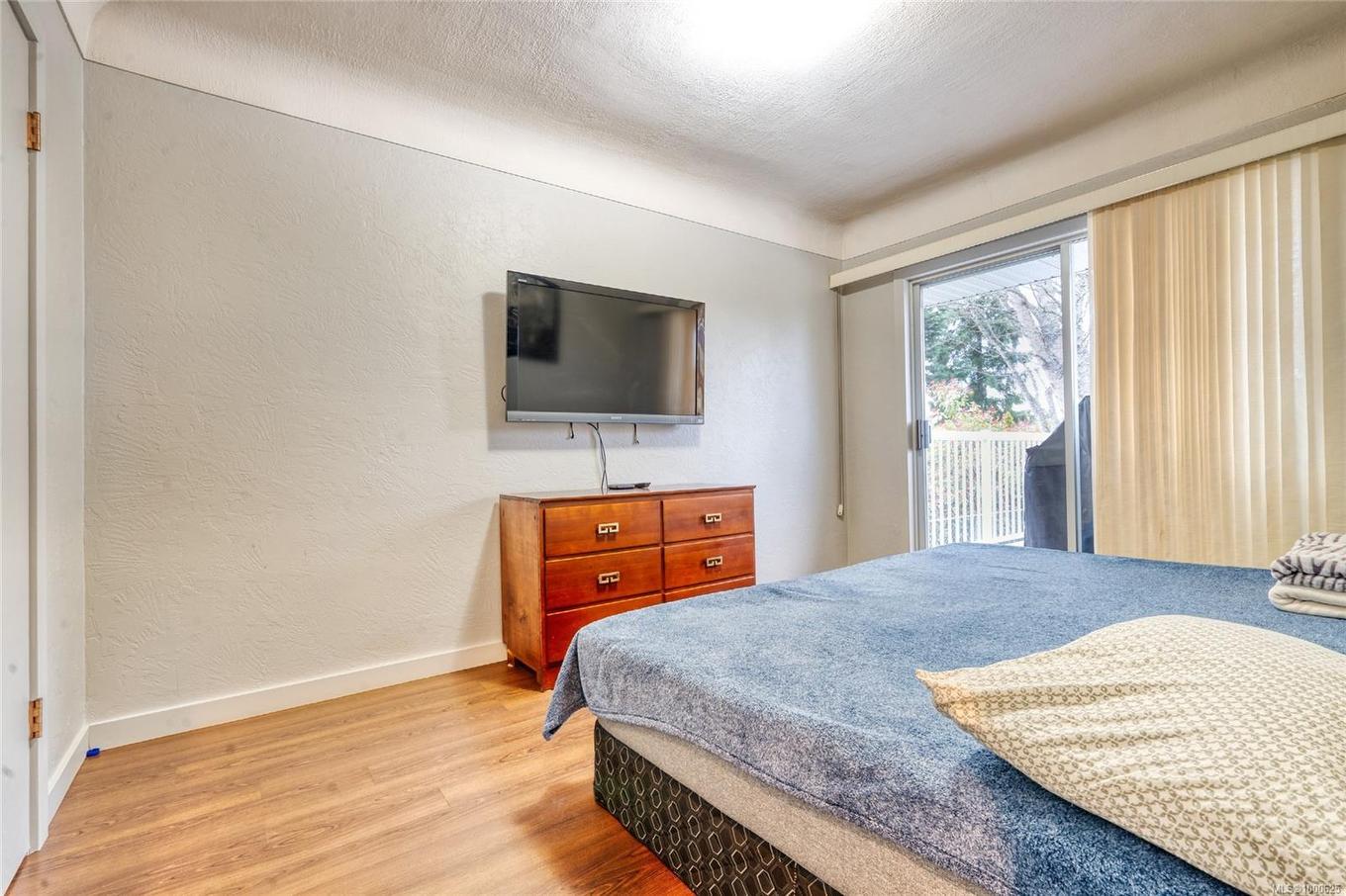 3054 Donald St, Saanich, BC