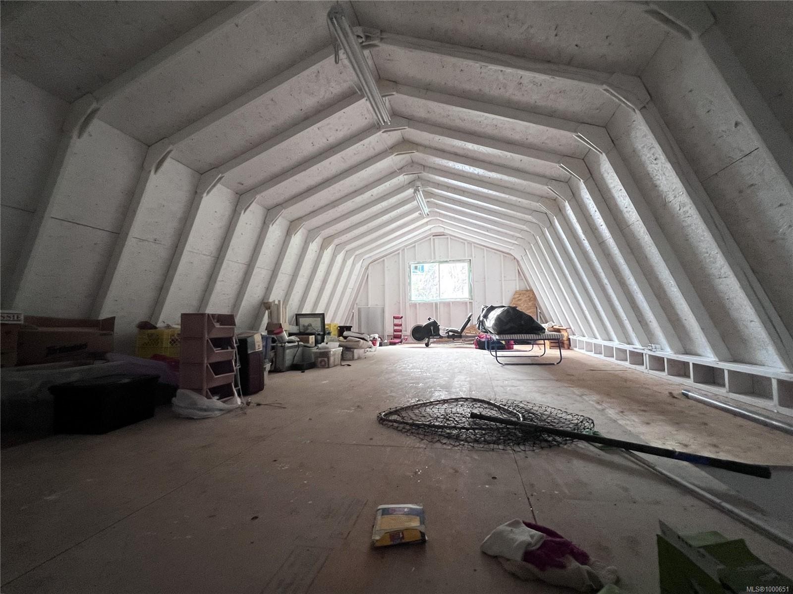 V906829 Echo Bay, See Remarks, BC