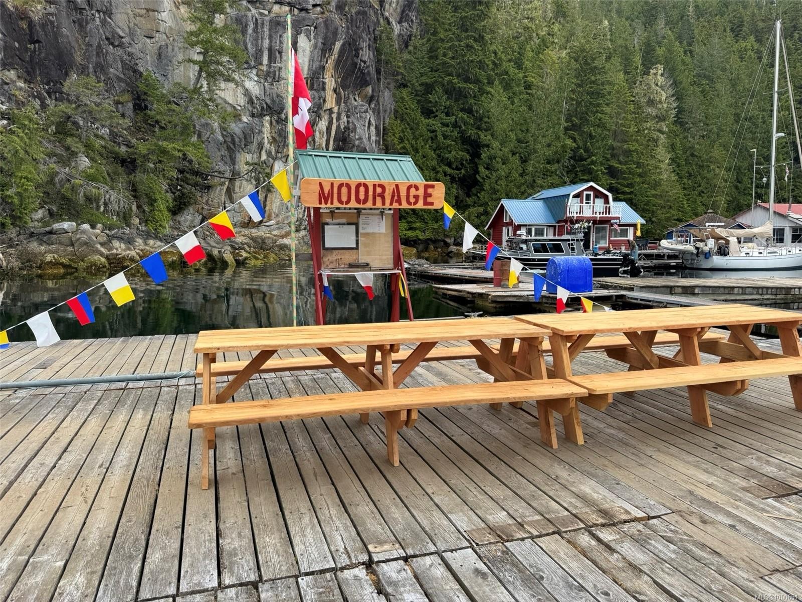 V906829 Echo Bay, See Remarks, BC