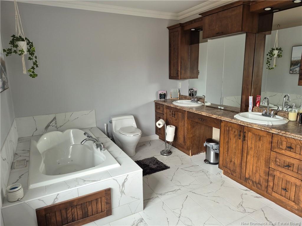 2199 Des Erables St, Tracadie, NB