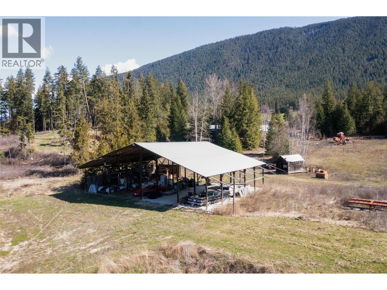 4251 Mikkelson Frontage Road, Tappen, BC - Outdoor With View