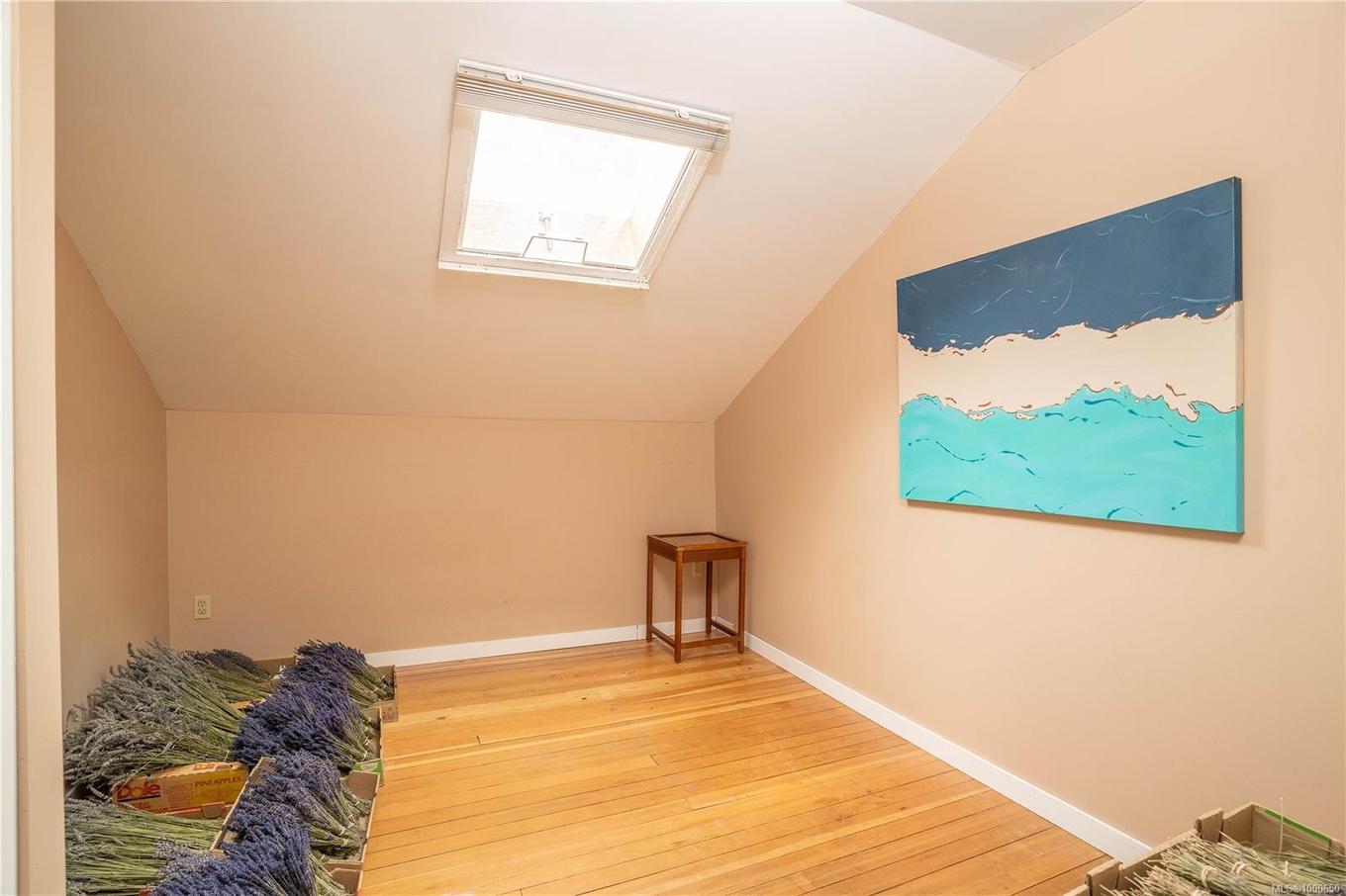 6742 Norcross Rd, Duncan, BC