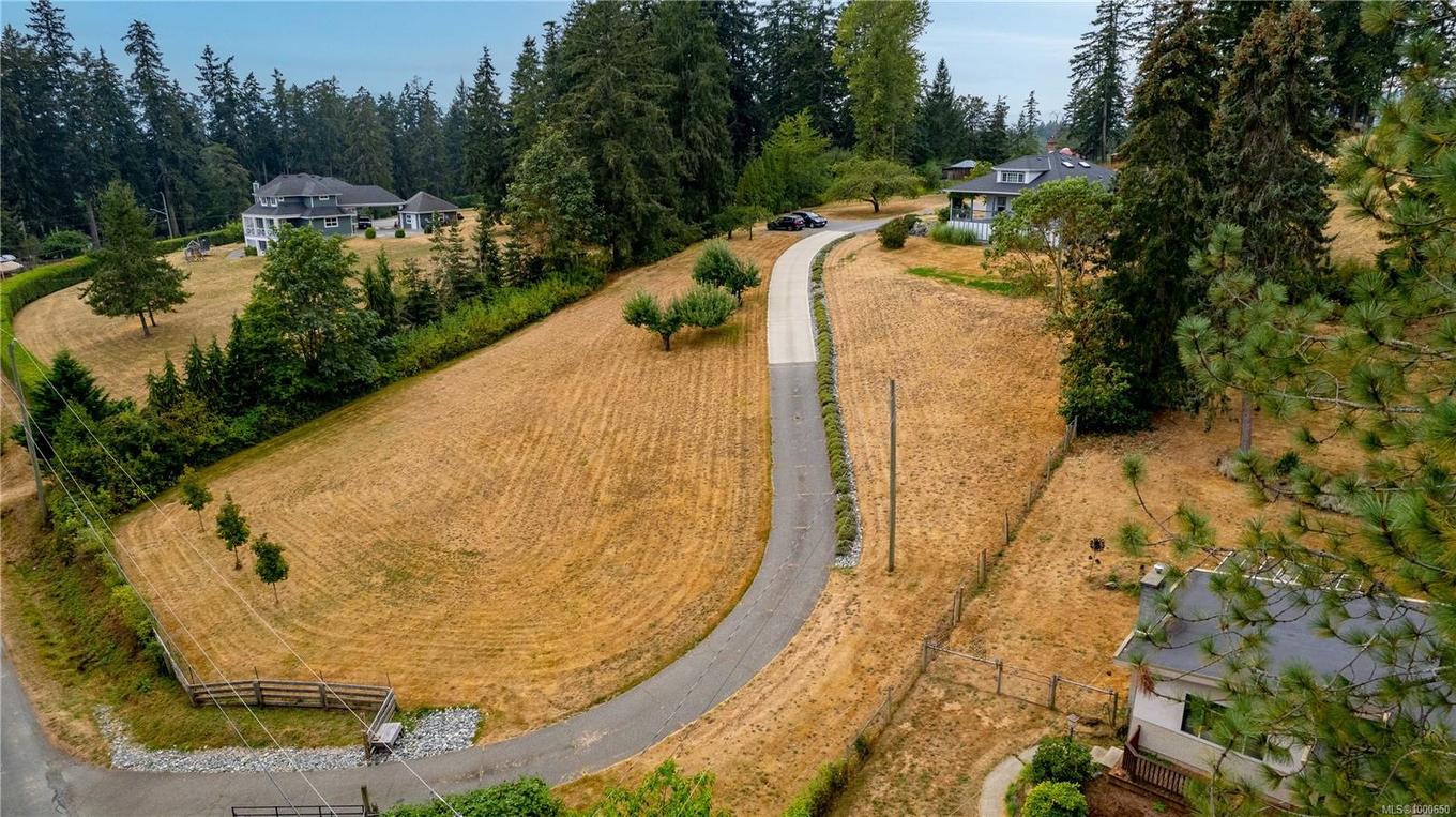 6742 Norcross Rd, Duncan, BC