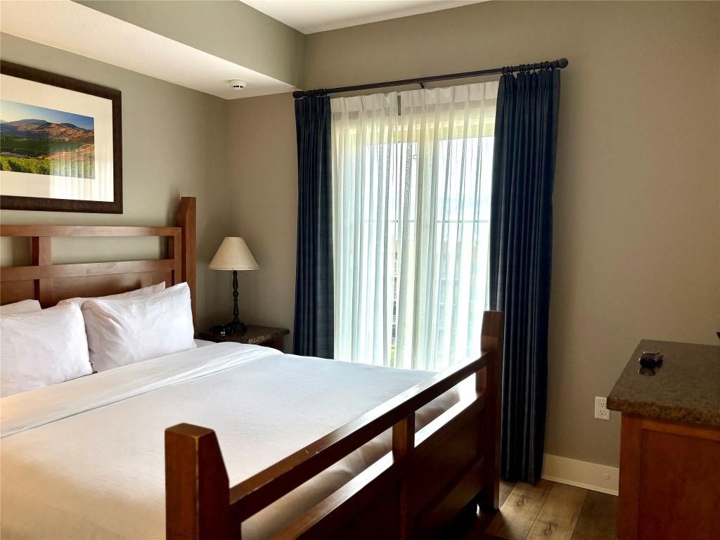 433D-1200 Rancher Creek Road, Osoyoos, BC - Indoor Photo Showing Bedroom