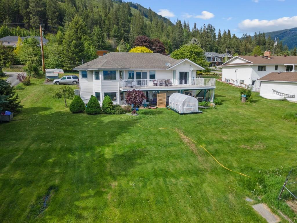 1047 Westview Road, Wynndel, BC - Outdoor With Deck Patio Veranda