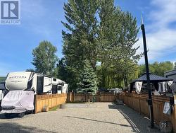 75 COTTONWOOD Drive N Lee Creek, BC V0E 1M4