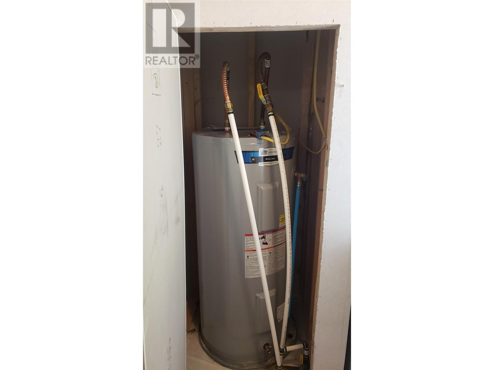 225 Granby Drive, Edgewood, BC