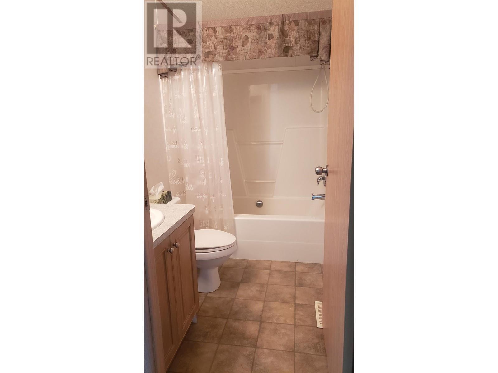 225 Granby Drive, Edgewood, BC