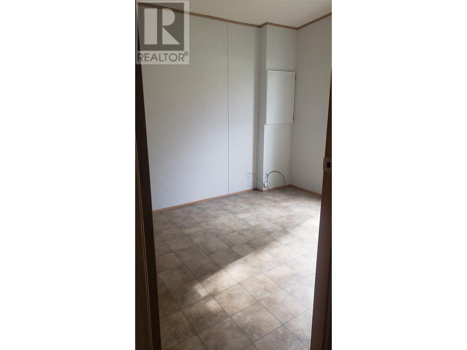 225 Granby Drive, Edgewood, BC