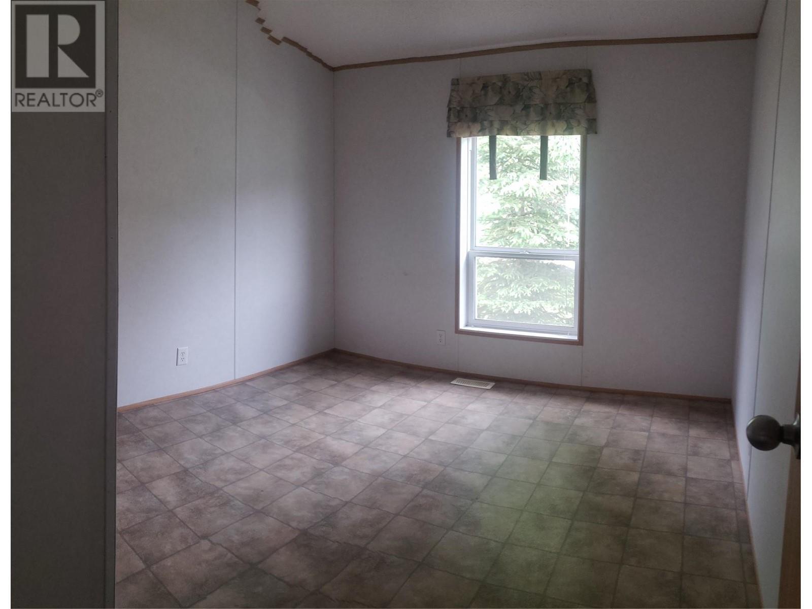 225 Granby Drive, Edgewood, BC