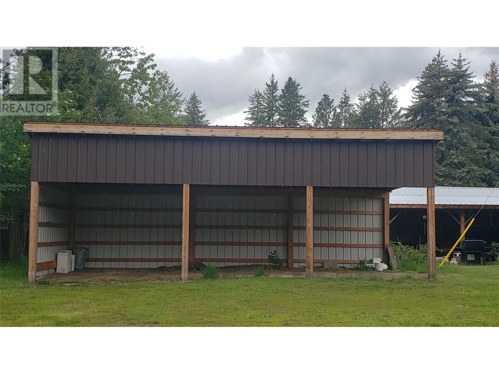 225 Granby Drive, Edgewood, BC