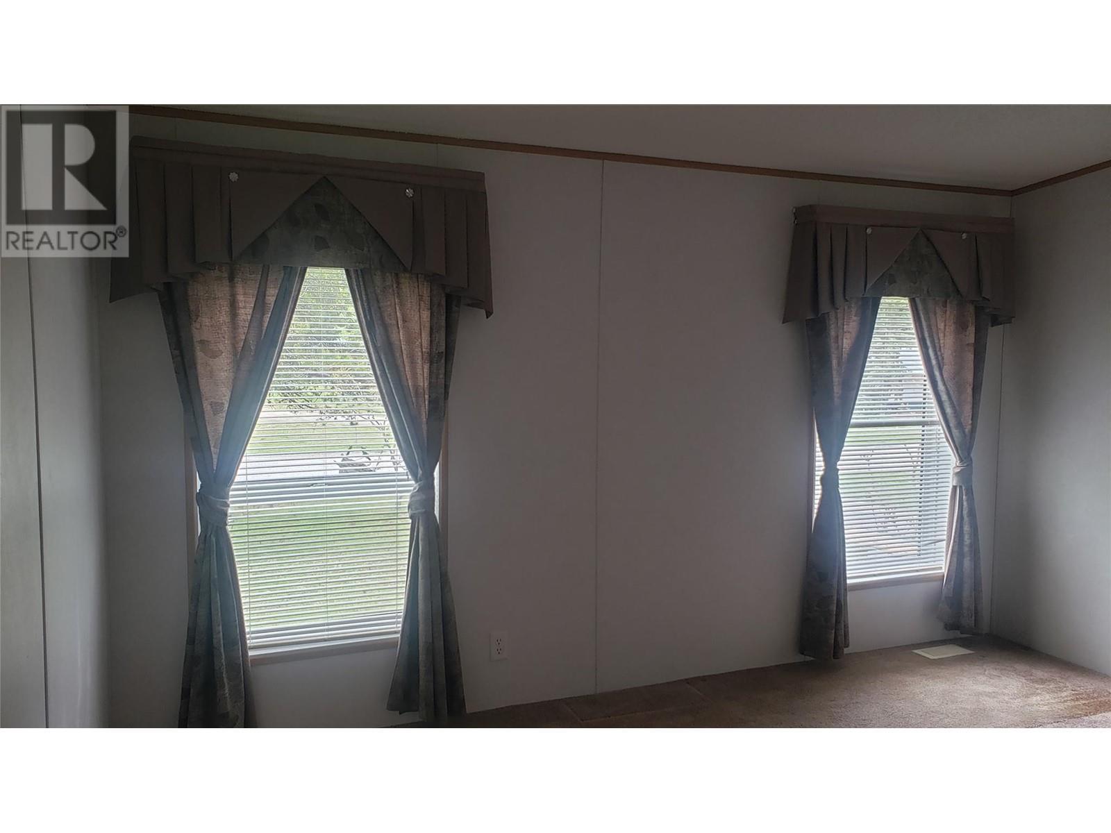 225 Granby Drive, Edgewood, BC