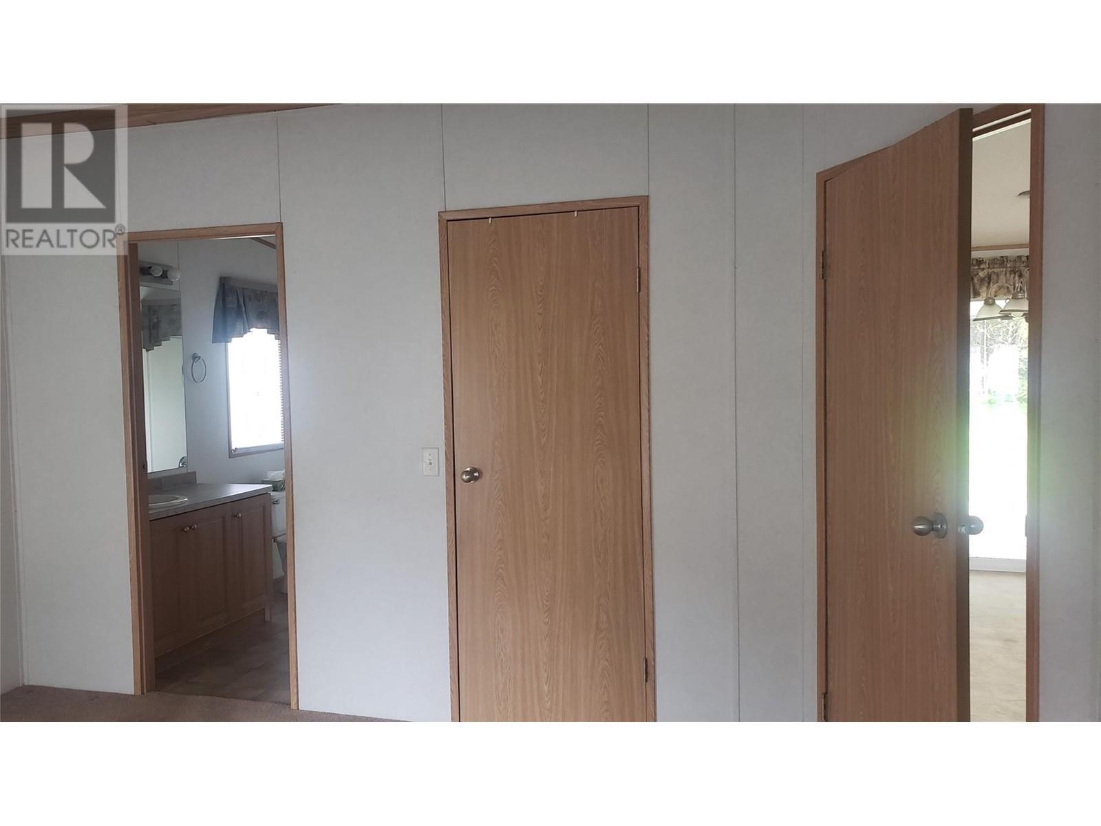 225 Granby Drive, Edgewood, BC