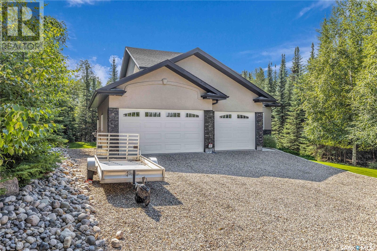 Estates Drive, Elk Ridge, SK - Outdoor