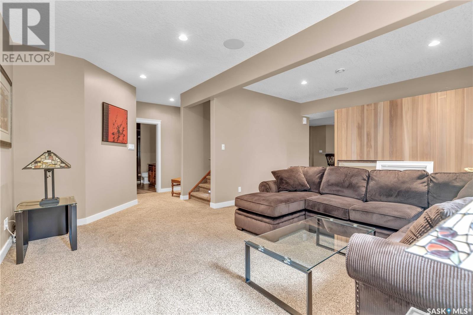 Estates Drive, Elk Ridge, SK - Indoor