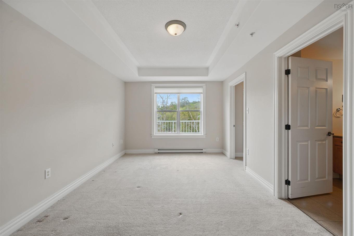 305 476 Main Street, Mahone Bay, NS