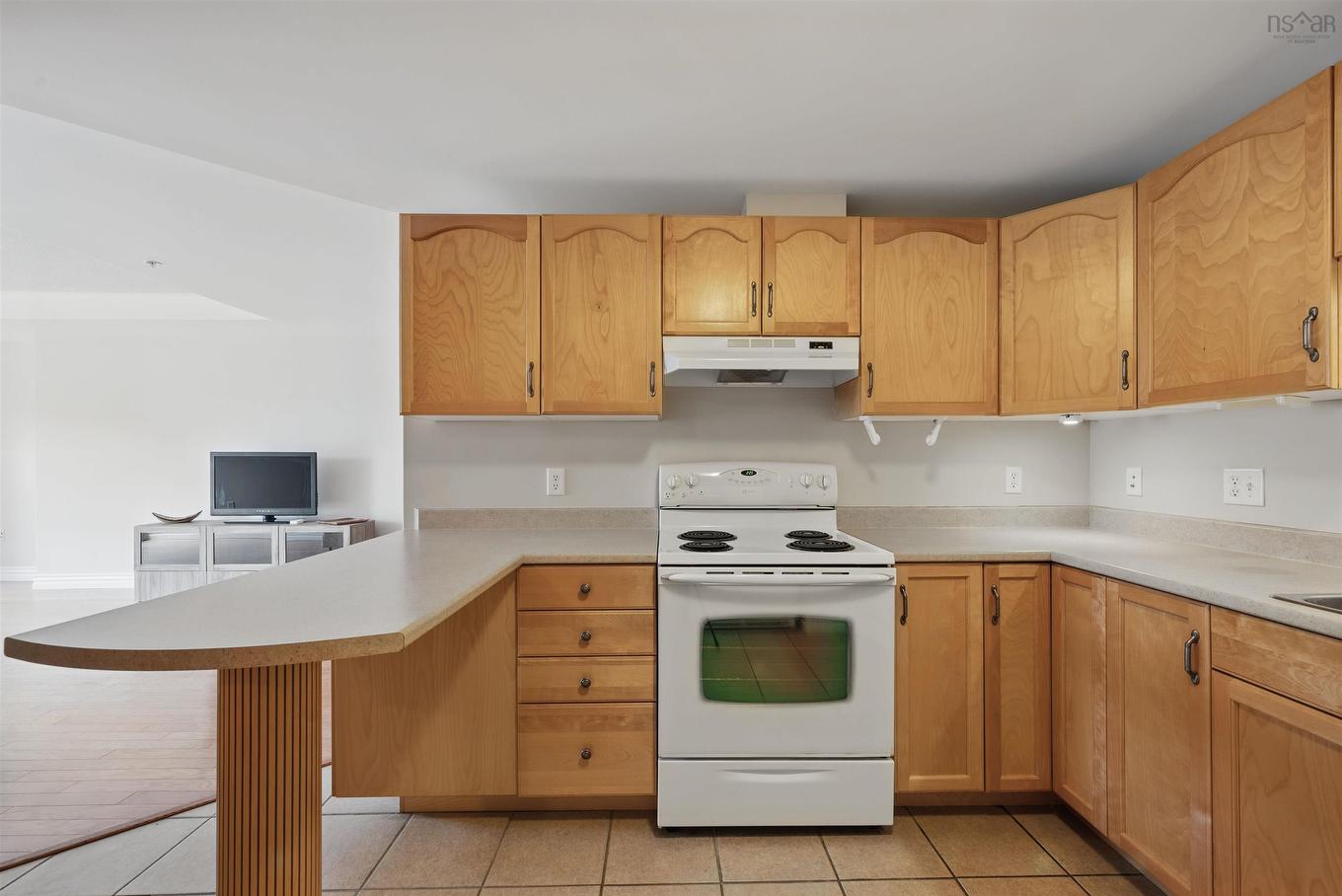 305 476 Main Street, Mahone Bay, NS