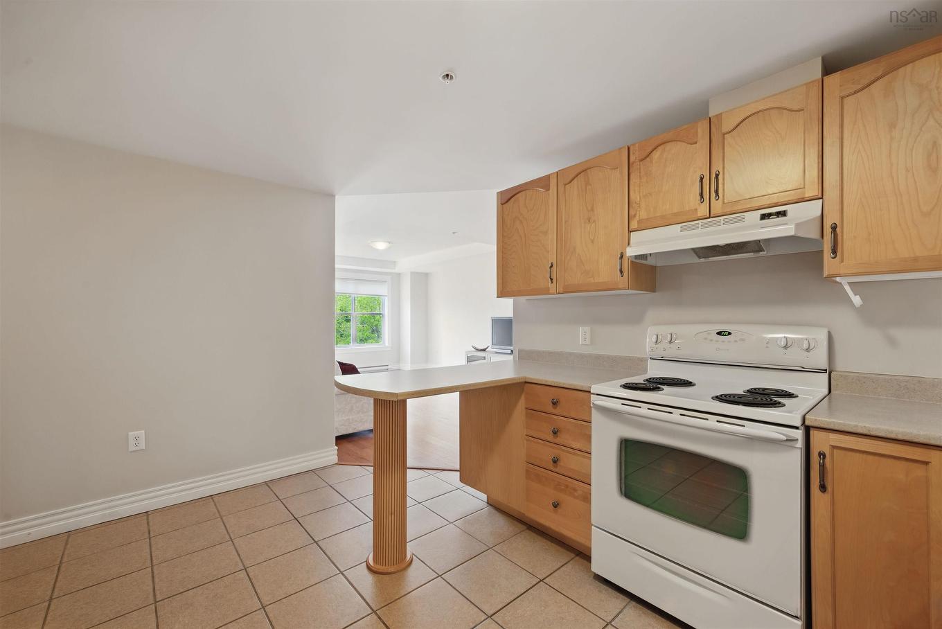 305 476 Main Street, Mahone Bay, NS