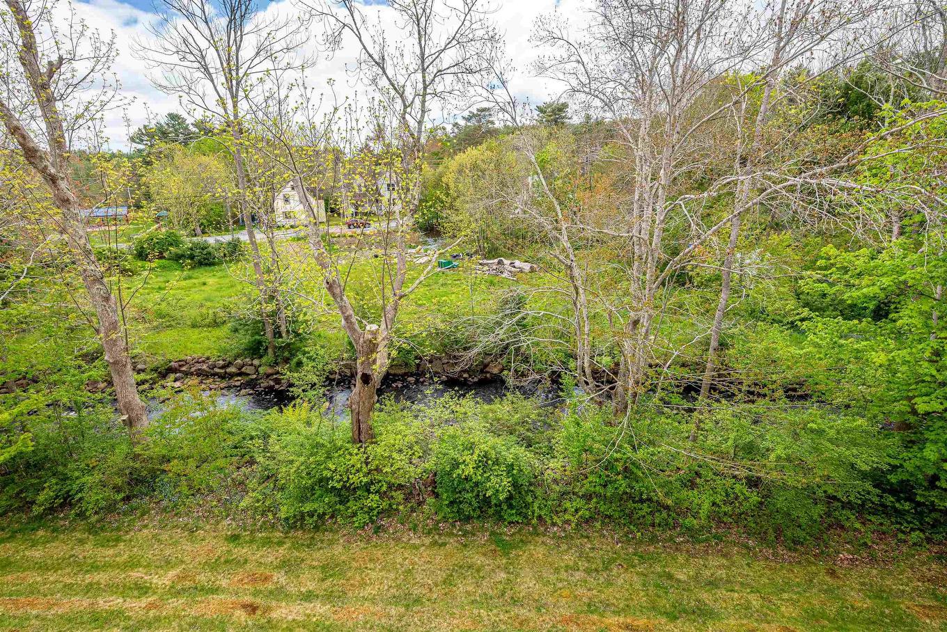 305 476 Main Street, Mahone Bay, NS