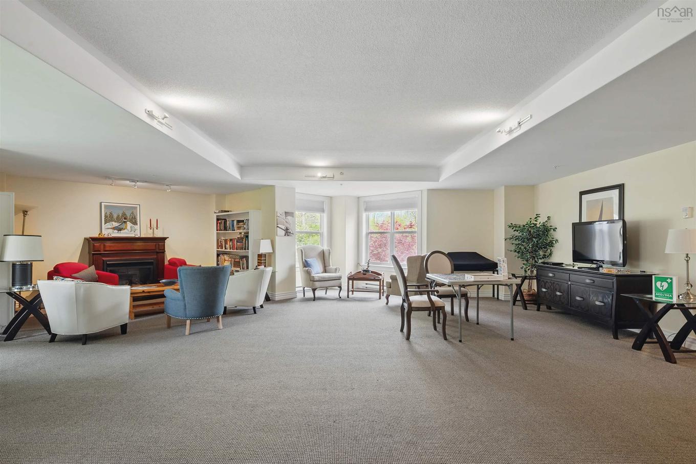 305 476 Main Street, Mahone Bay, NS