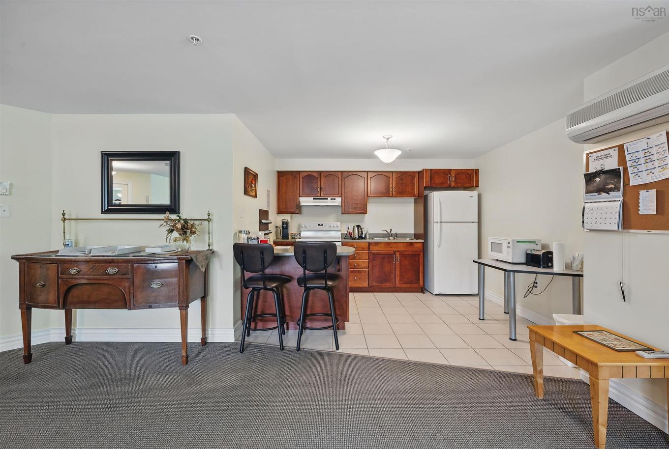 305 476 Main Street, Mahone Bay, NS