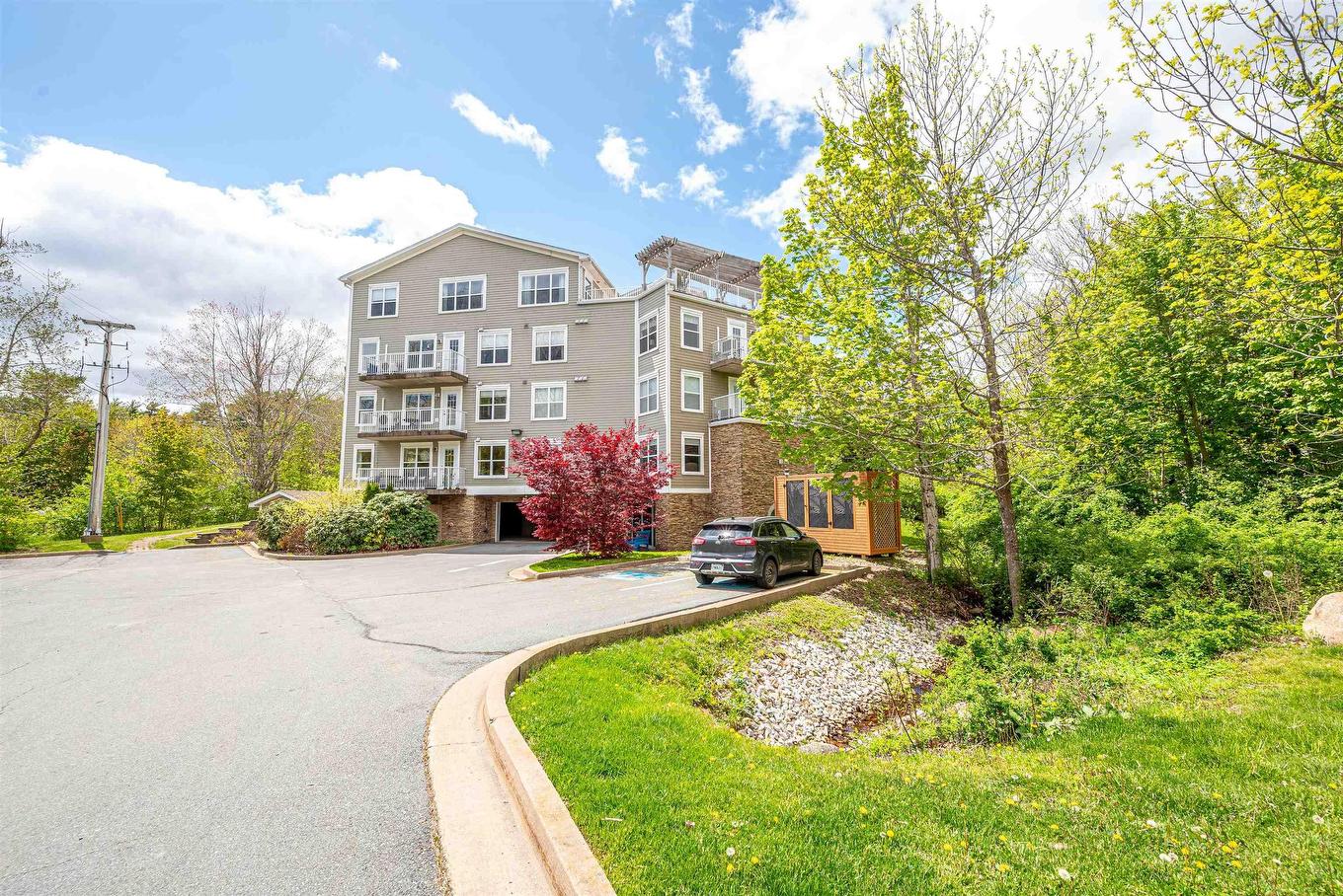 305 476 Main Street, Mahone Bay, NS