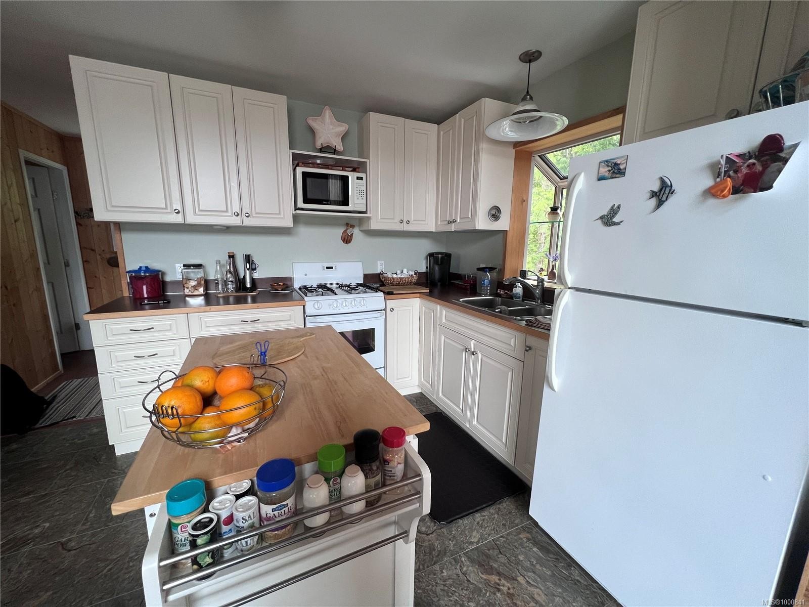 Fb443773 Echo Bay, See Remarks, BC