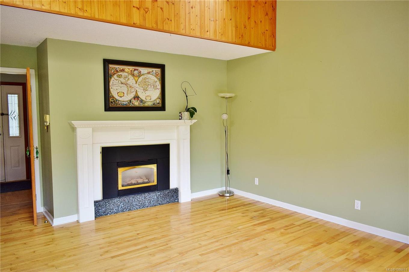 5982 Mayo Rd, Lake Cowichan, BC