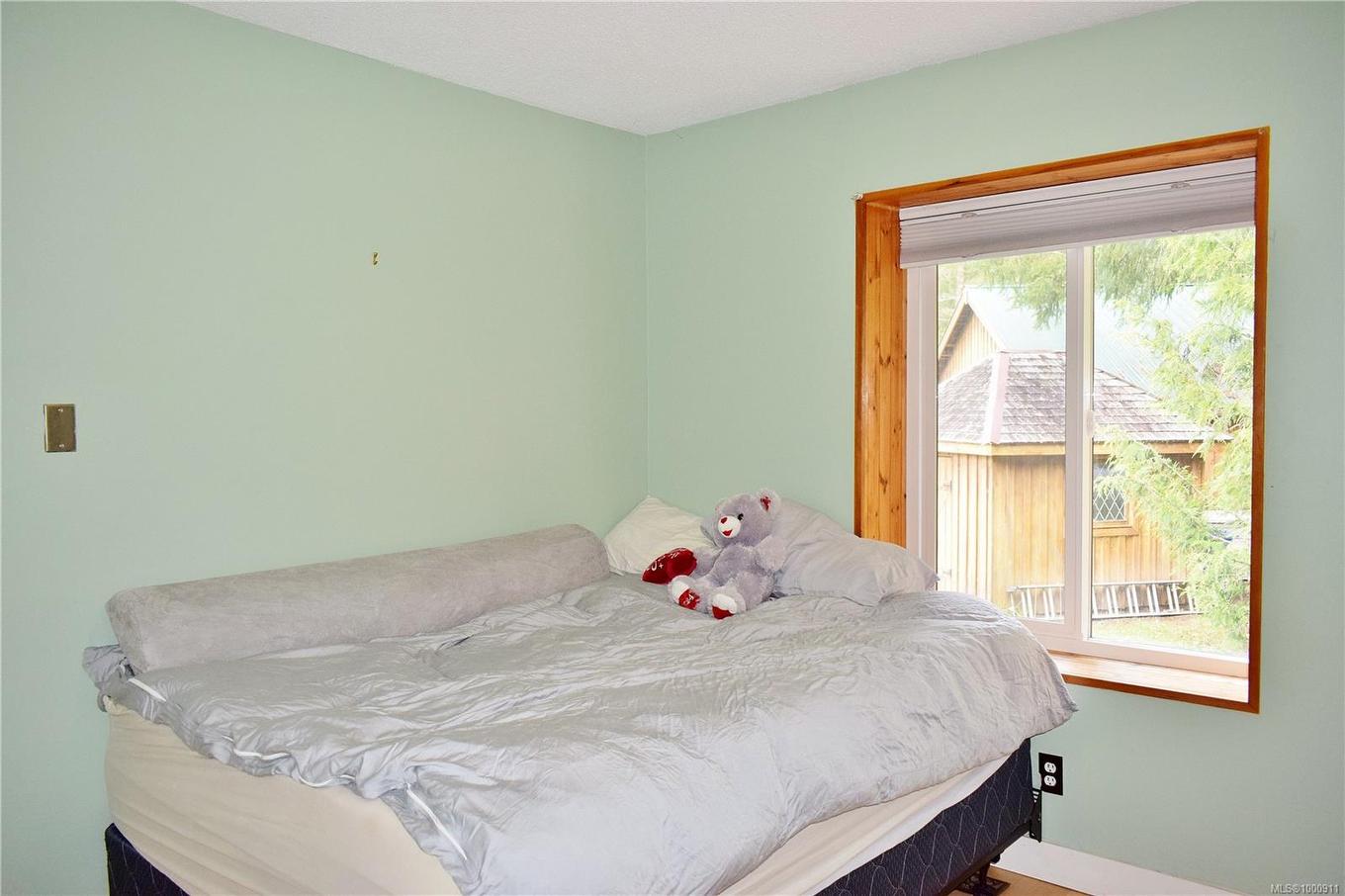 5982 Mayo Rd, Lake Cowichan, BC