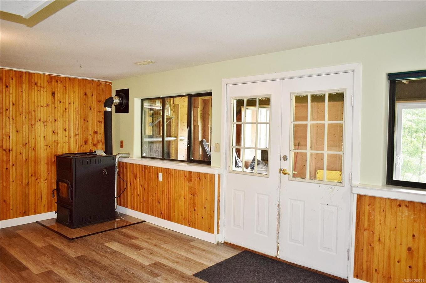 5982 Mayo Rd, Lake Cowichan, BC