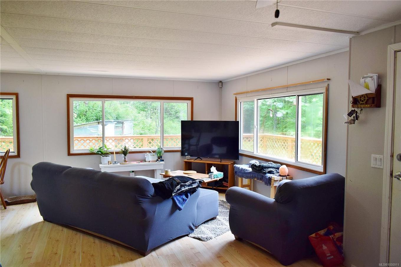 5982 Mayo Rd, Lake Cowichan, BC