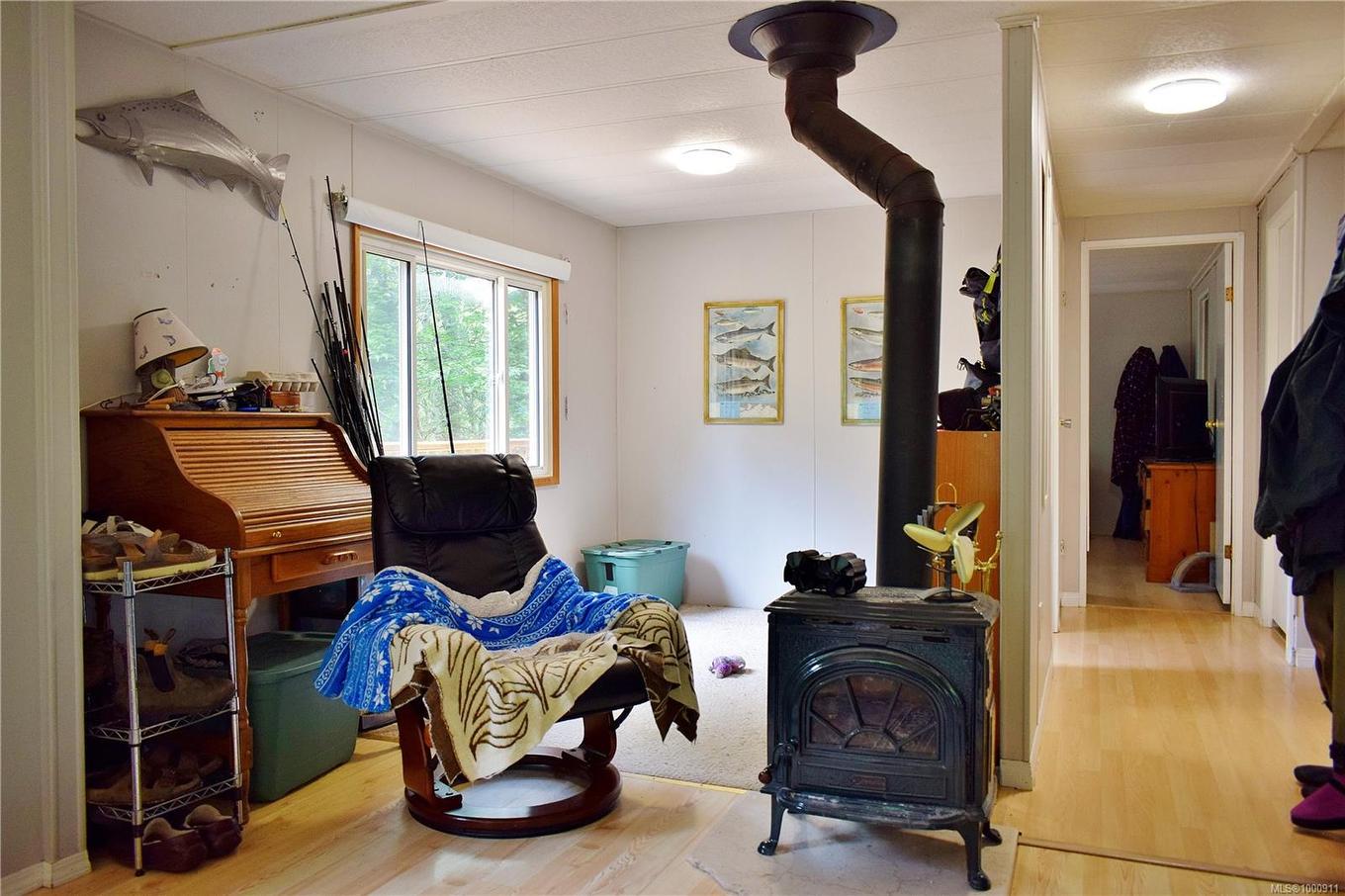 5982 Mayo Rd, Lake Cowichan, BC