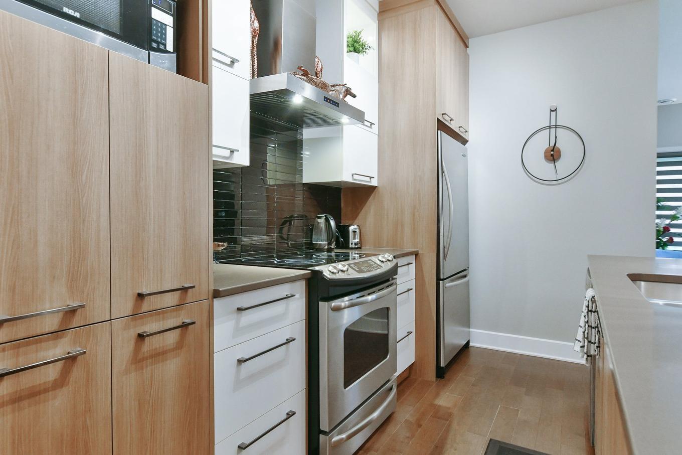 Kitchen - 104-14430 Rue Roger-Thomas, Mirabel, QC - Indoor Photo Showing Kitchen