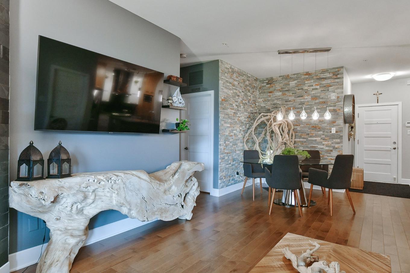 Dining room - 104-14430 Rue Roger-Thomas, Mirabel, QC - Indoor