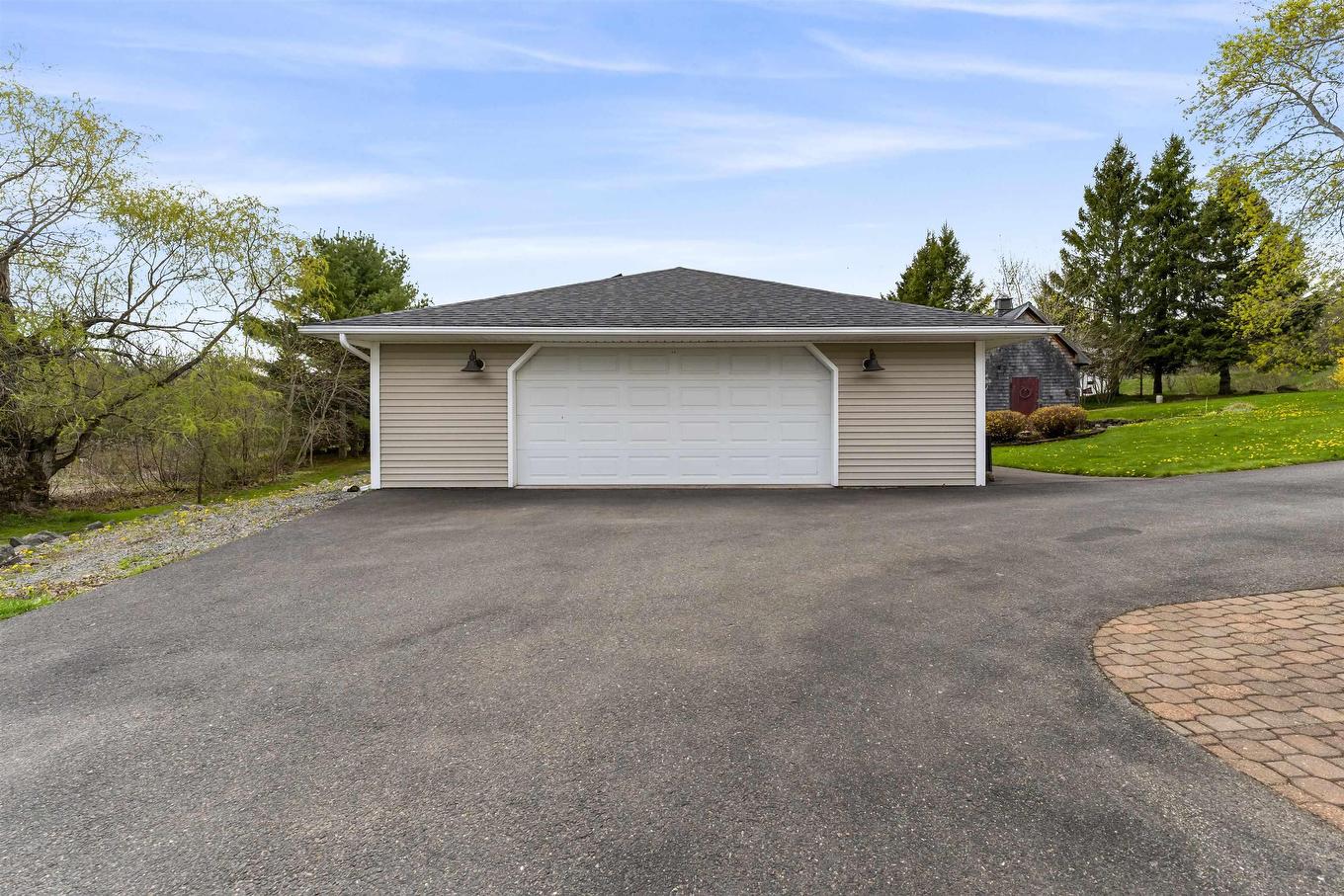 580 Hwy 1, Mount Denson, NS