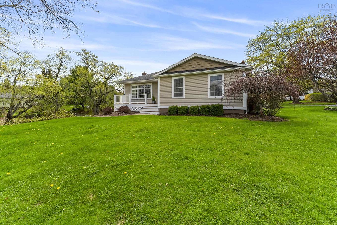 580 Hwy 1, Mount Denson, NS