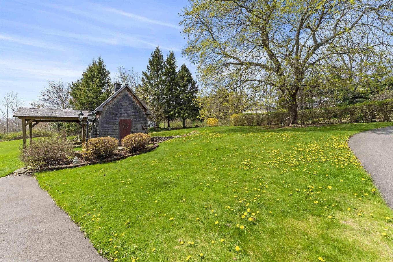 580 Hwy 1, Mount Denson, NS