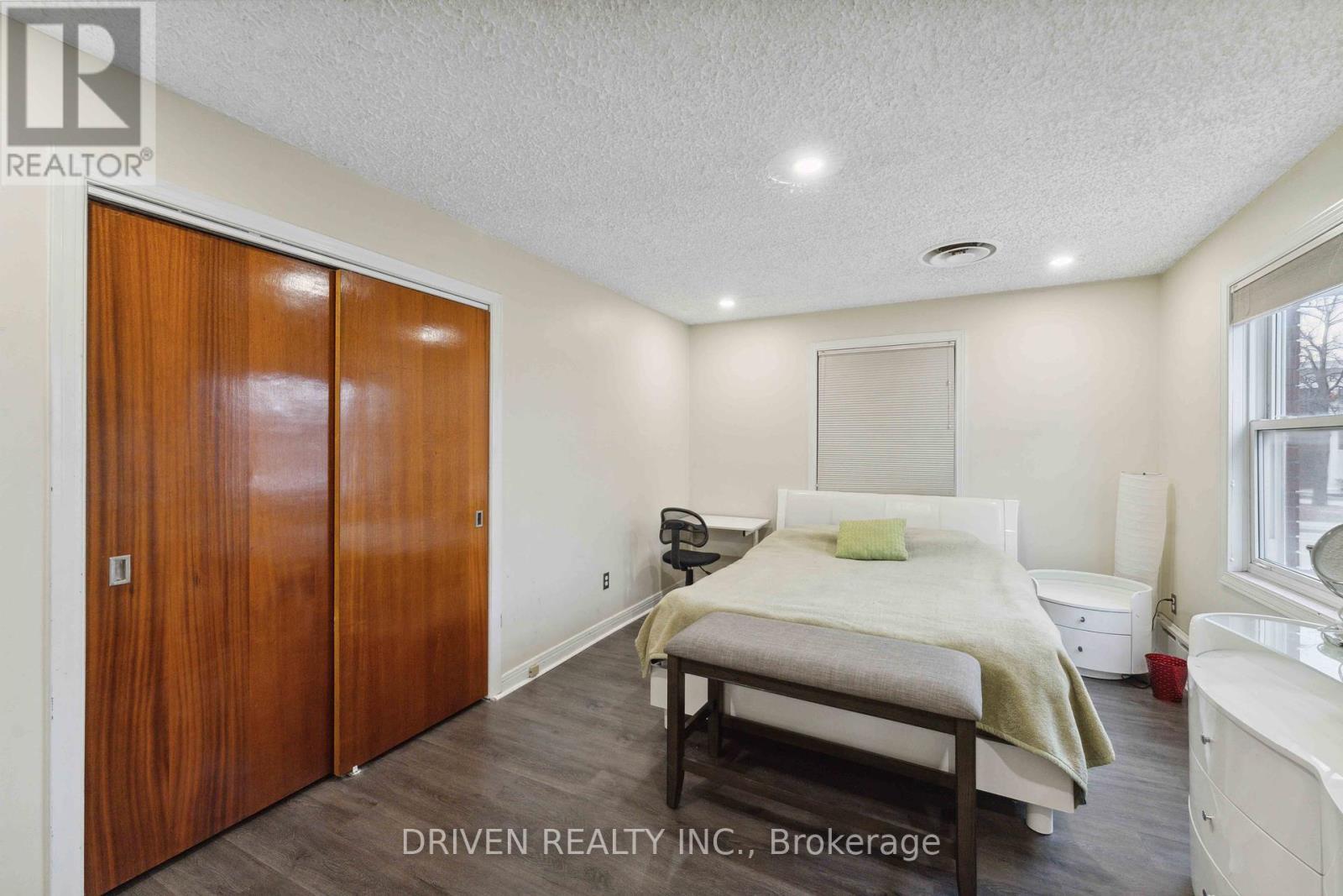 1266 Walkley Road, Ottawa, ON