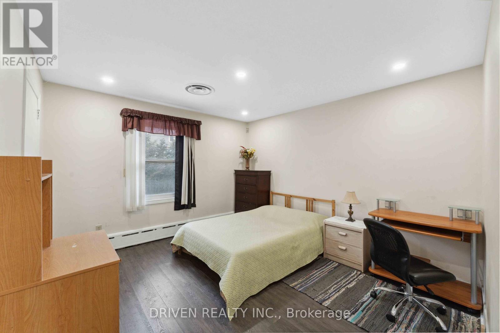 1266 Walkley Road, Ottawa, ON