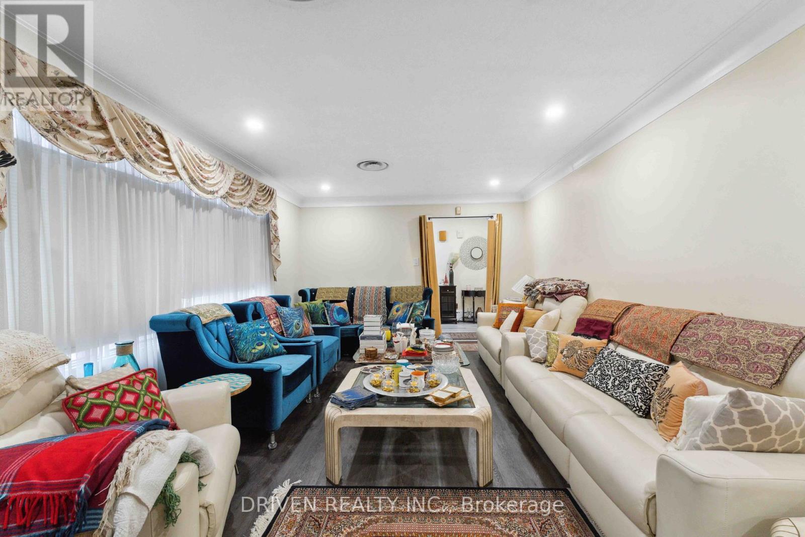 1266 Walkley Road, Ottawa, ON