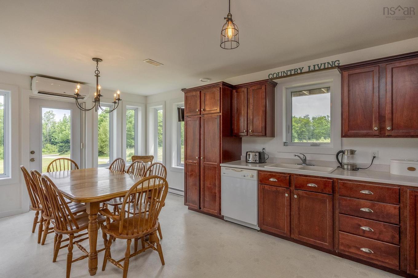 3404 Brow Of Mountain Road, West Black Rock, NS