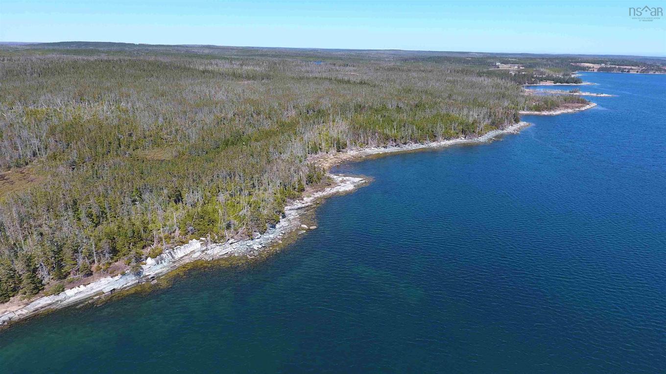 No 7 Highway, Ecum Secum, NS