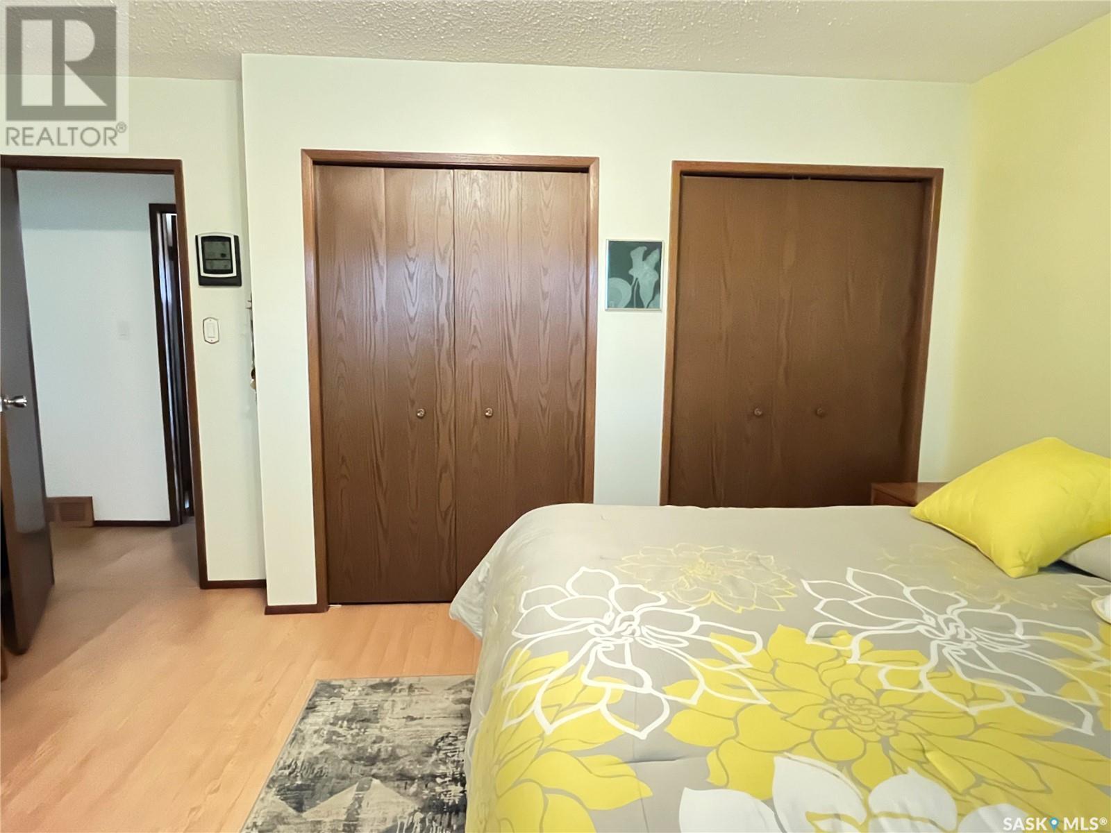 12 Chinook Place, Maple Creek, SK - Indoor Photo Showing Bedroom